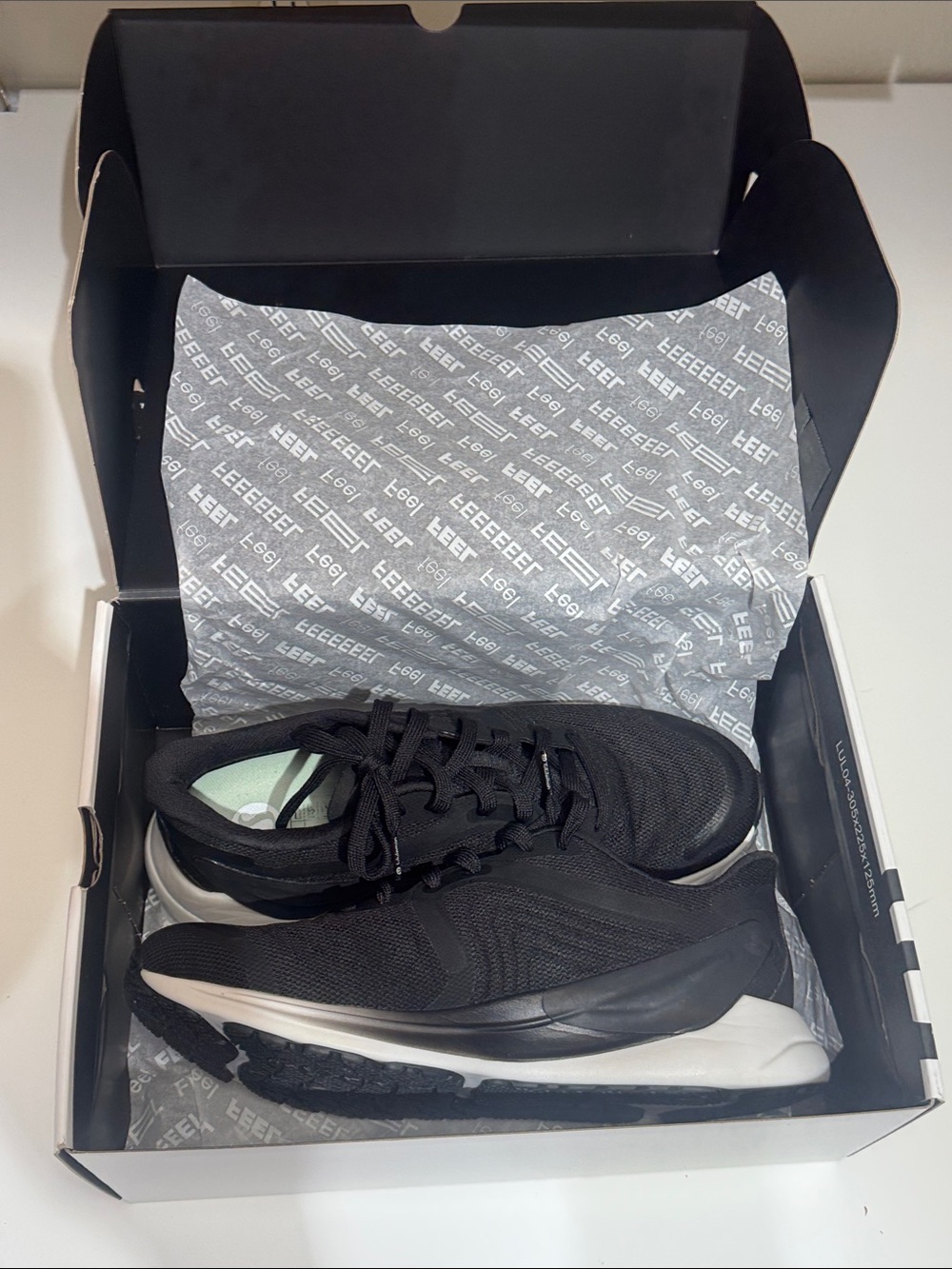 Lululemon Blissfeel 2 Running Shoes – Core Black (Women’s Size 10)